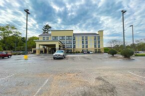 OYO Townhouse Jackson/Ridgeland