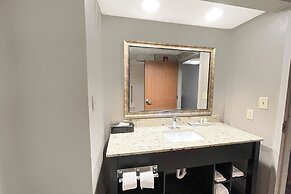 OYO Townhouse Jackson/Ridgeland