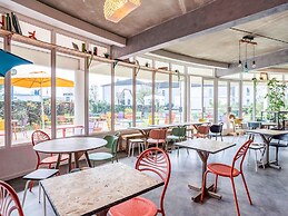 greet Hotel Bordeaux Aeroport