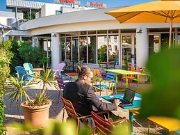 greet Hotel Bordeaux Aeroport