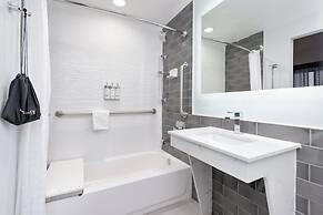 Holiday Inn Express Dallas Downtown by IHG