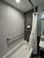 Holiday Inn Express Dallas Downtown by IHG