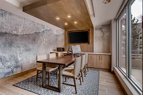 Hyatt Place Keystone / Dillon