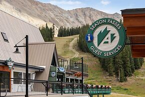 Hyatt Place Keystone / Dillon