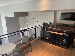 Atwell Suites Austin Airport by IHG