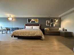 Atwell Suites Austin Airport by IHG