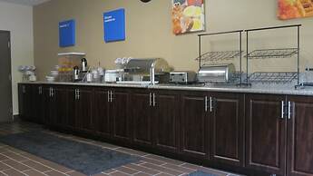 Comfort Inn & Suites Fairborn near Wright Patterson AFB