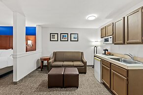 Comfort Inn & Suites Fairborn near Wright Patterson AFB