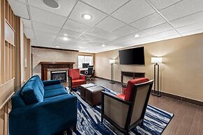 Comfort Inn & Suites Fairborn near Wright Patterson AFB
