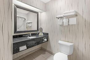 Best Western Plus Travel Hotel Toronto Airport