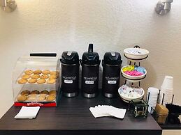 Country Inn & Suites by Radisson, DFW Airport South, TX