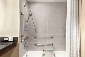 Embassy Suites by Hilton Cleveland Rockside