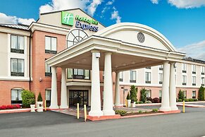 Holiday Inn Express and Suites Quakertown - Allentown Area By IHG