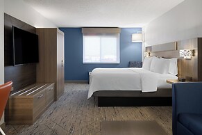 Holiday Inn Express & Suites Midwest by IHG