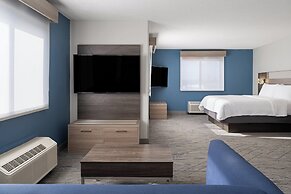 Holiday Inn Express & Suites Midwest by IHG