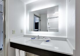 Holiday Inn Express & Suites Dublin by IHG