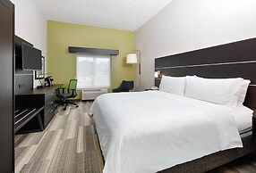 Holiday Inn Express & Suites Dublin by IHG