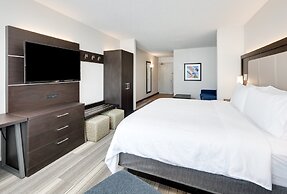 Holiday Inn Express & Suites Dublin by IHG