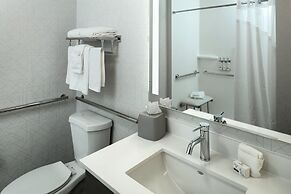 Holiday Inn Express Corvallis-On the River by IHG