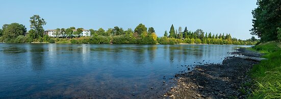 Holiday Inn Express Corvallis-On the River by IHG