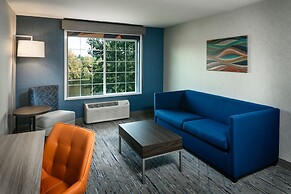 Holiday Inn Express Corvallis-On the River by IHG