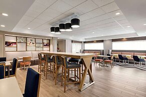 Hampton Inn Waynesboro/Stuarts Draft