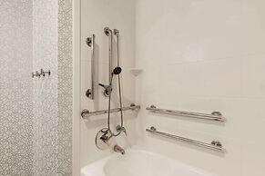 Hampton Inn Waynesboro/Stuarts Draft