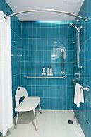 Hampton by Hilton Saltillo