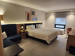 Hampton by Hilton Saltillo