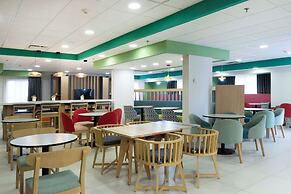 Hampton by Hilton Saltillo