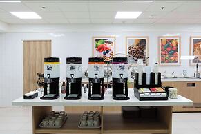 Hampton by Hilton Saltillo