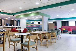 Hampton by Hilton Saltillo