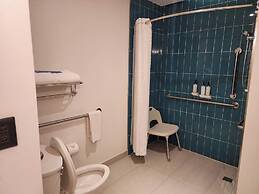 Hampton by Hilton Saltillo