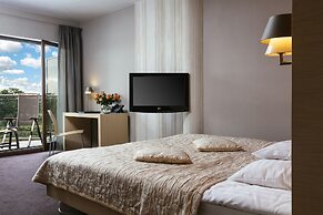 Niebieski Art Hotel & Spa