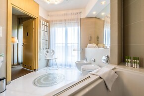 Niebieski Art Hotel & Spa