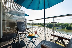 Niebieski Art Hotel & Spa