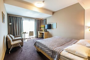 Niebieski Art Hotel & Spa