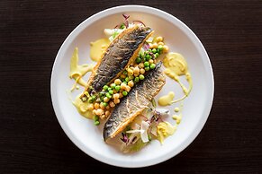 Niebieski Art Hotel & Spa