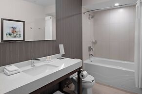 Courtyard by Marriott Edmonton Downtown