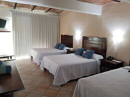 El Pescador Hotel