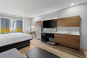 Microtel Inn & Suites by Wyndham Norcross