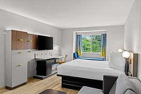 Microtel Inn & Suites by Wyndham Norcross