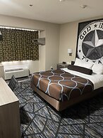 Super 8 by Wyndham San Antonio Downtown NE