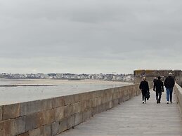 Mercure St Malo Front De Mer