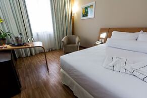 Novotel Porto Alegre Tres Figueiras Hotel