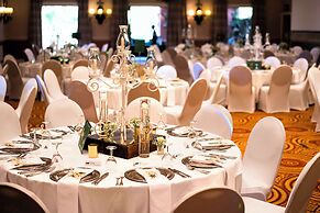 Avani Victoria Falls Resort