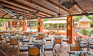 Avani Victoria Falls Resort