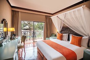 Avani Victoria Falls Resort