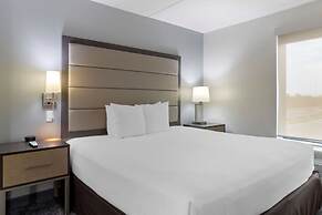 Best Western Plus McAllen Airport Hotel