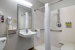 MainStay Suites Emporia